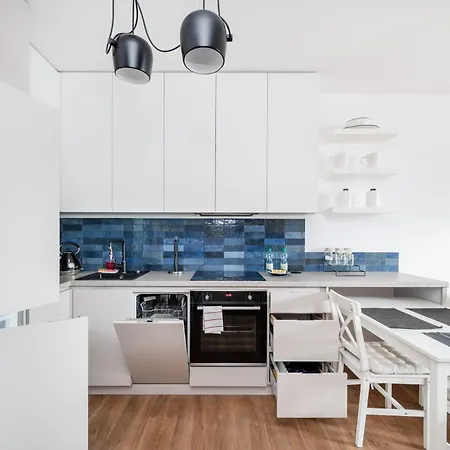 Apartment Tuwima Urban Superior By Bookinghost *