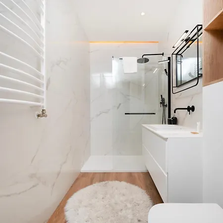 Tuwima Urban Superior By Bookinghost Apartment