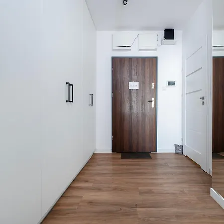 Tuwima Urban Superior By Bookinghost Apartment