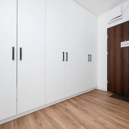 Tuwima Urban Superior By Bookinghost Apartment